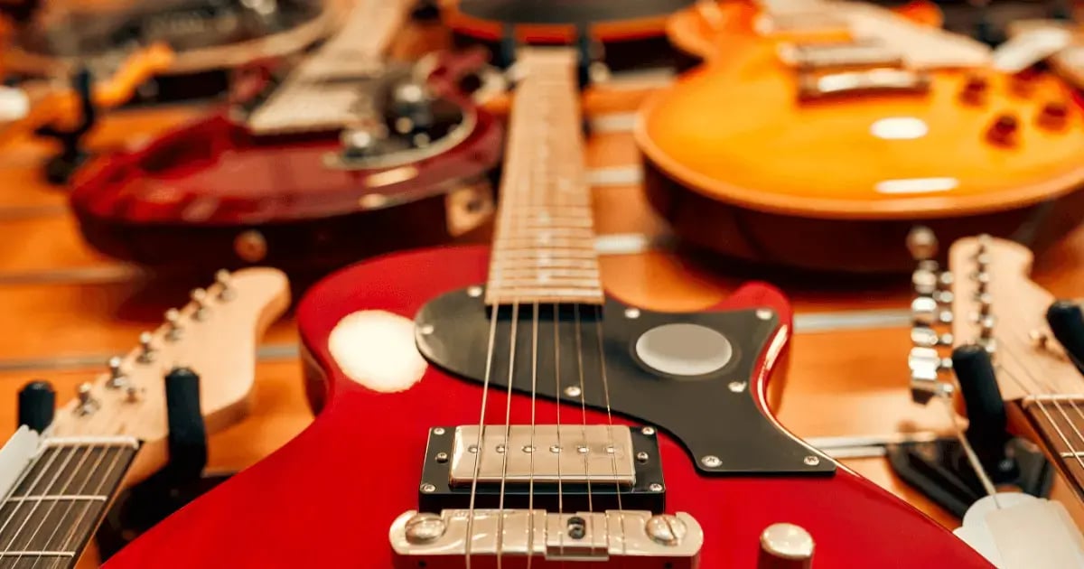 Online musical instrument store top